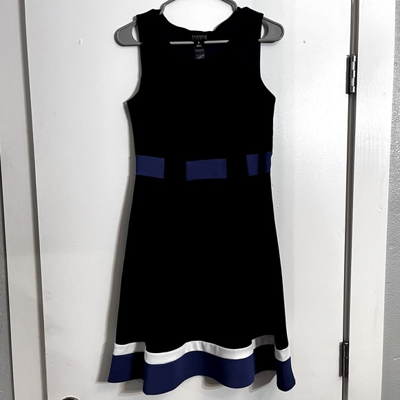 Enfocus Studio NWOT Blue White  Color Block Dress Size 8 - Picture 1 of 7